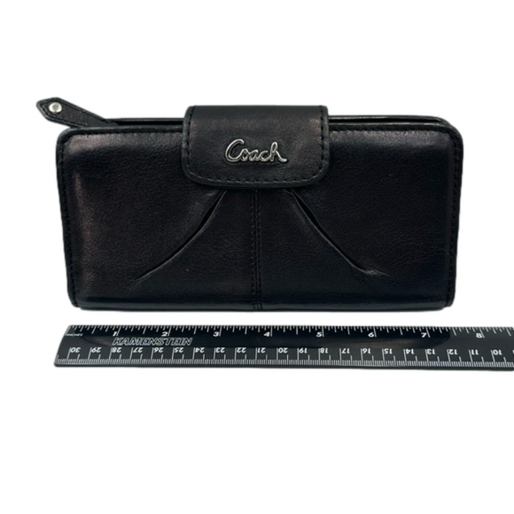 Coach Handbags - COACH Leather Wallet Tri-Fold Envelope Black
